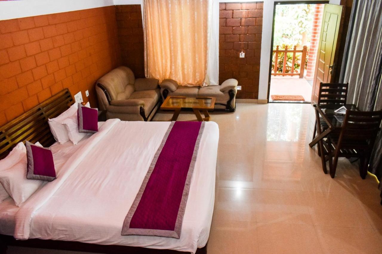 Coffee Grove Resort Chikmagalūr Extérieur photo