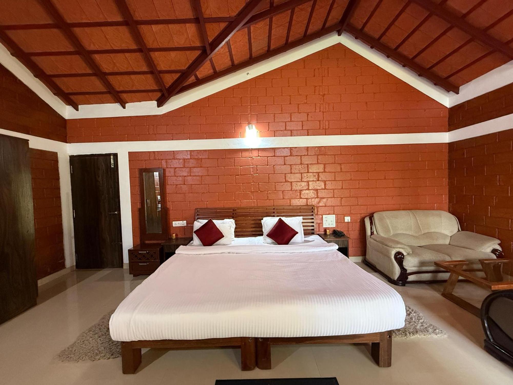 Coffee Grove Resort Chikmagalūr Extérieur photo